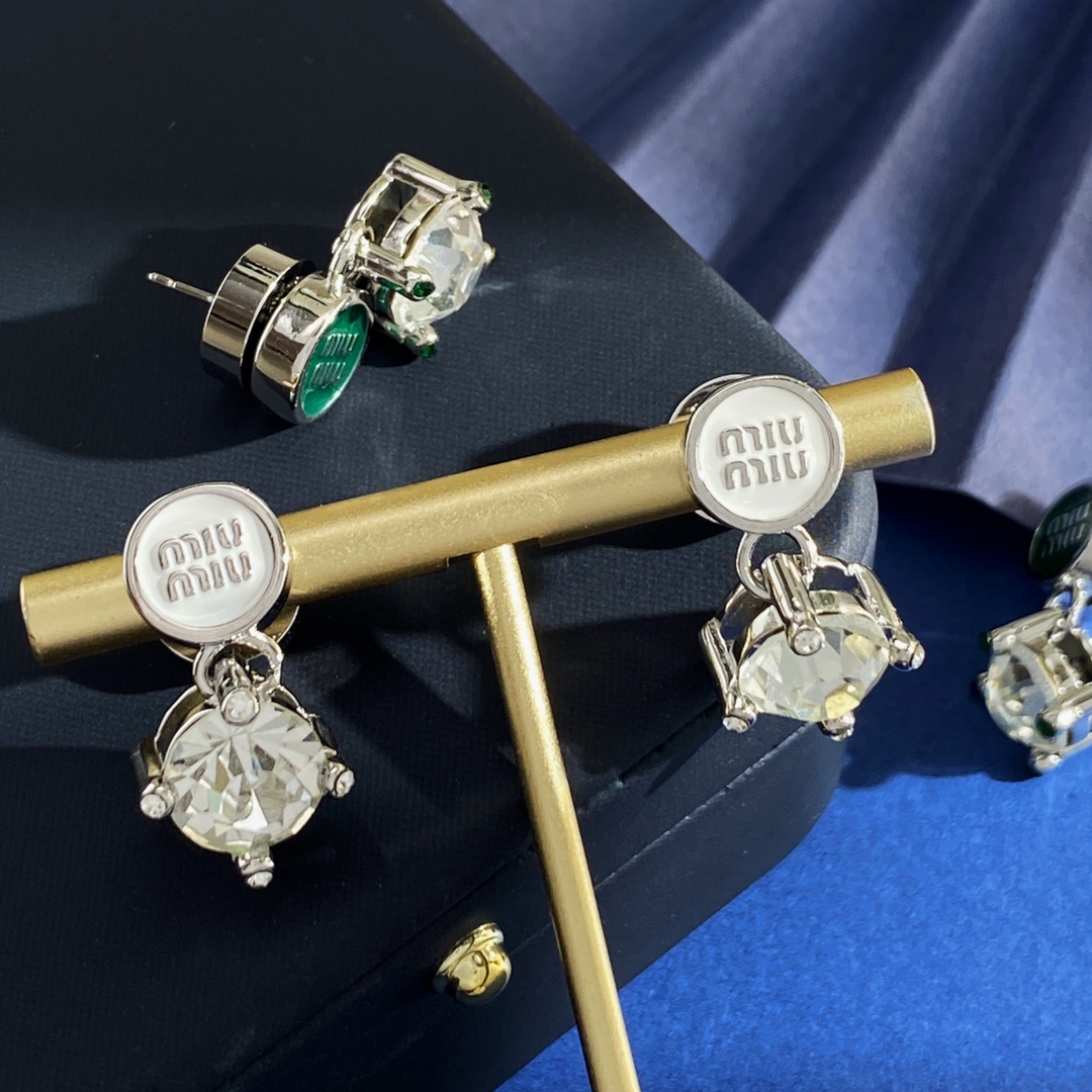 Korean Fashion Inspired Diamond Nail in Brass: Silver and White or Silver and Green, 14.8g - 图片 7