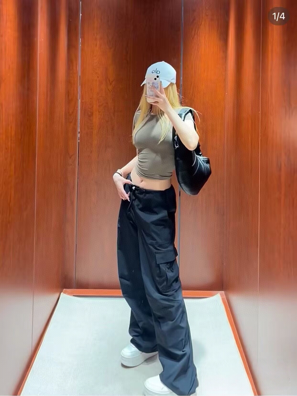 Alternative view of Pants 06817