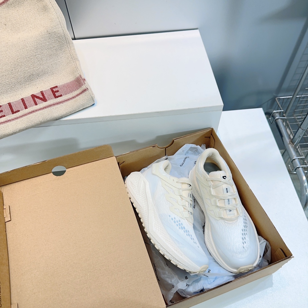 “French Salomon Winter Shoes: High-Quality Couple’s Footwear for Comfort and Style” - 图片 9