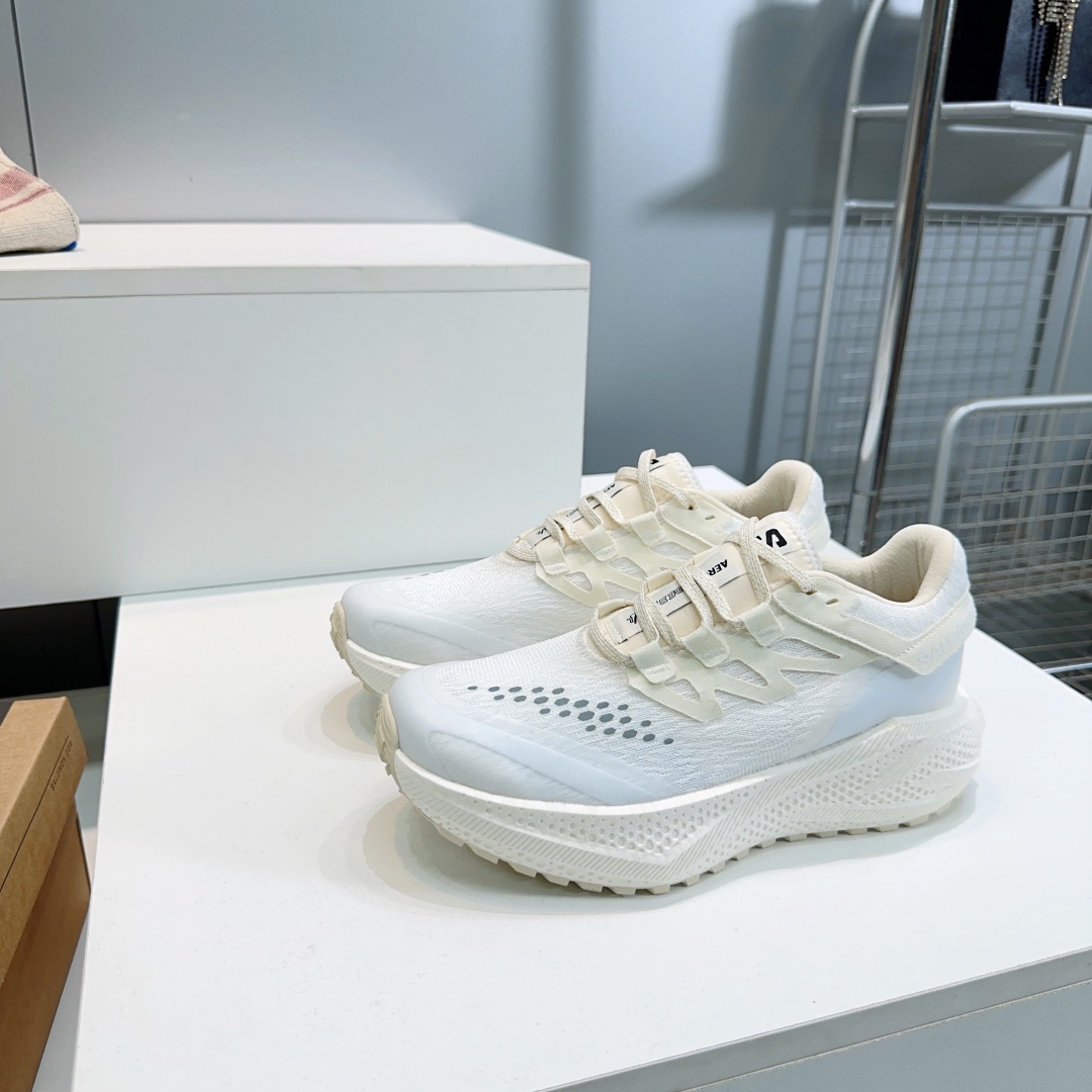 “French Salomon Winter Shoes: High-Quality Couple’s Footwear for Comfort and Style” - 图片 5