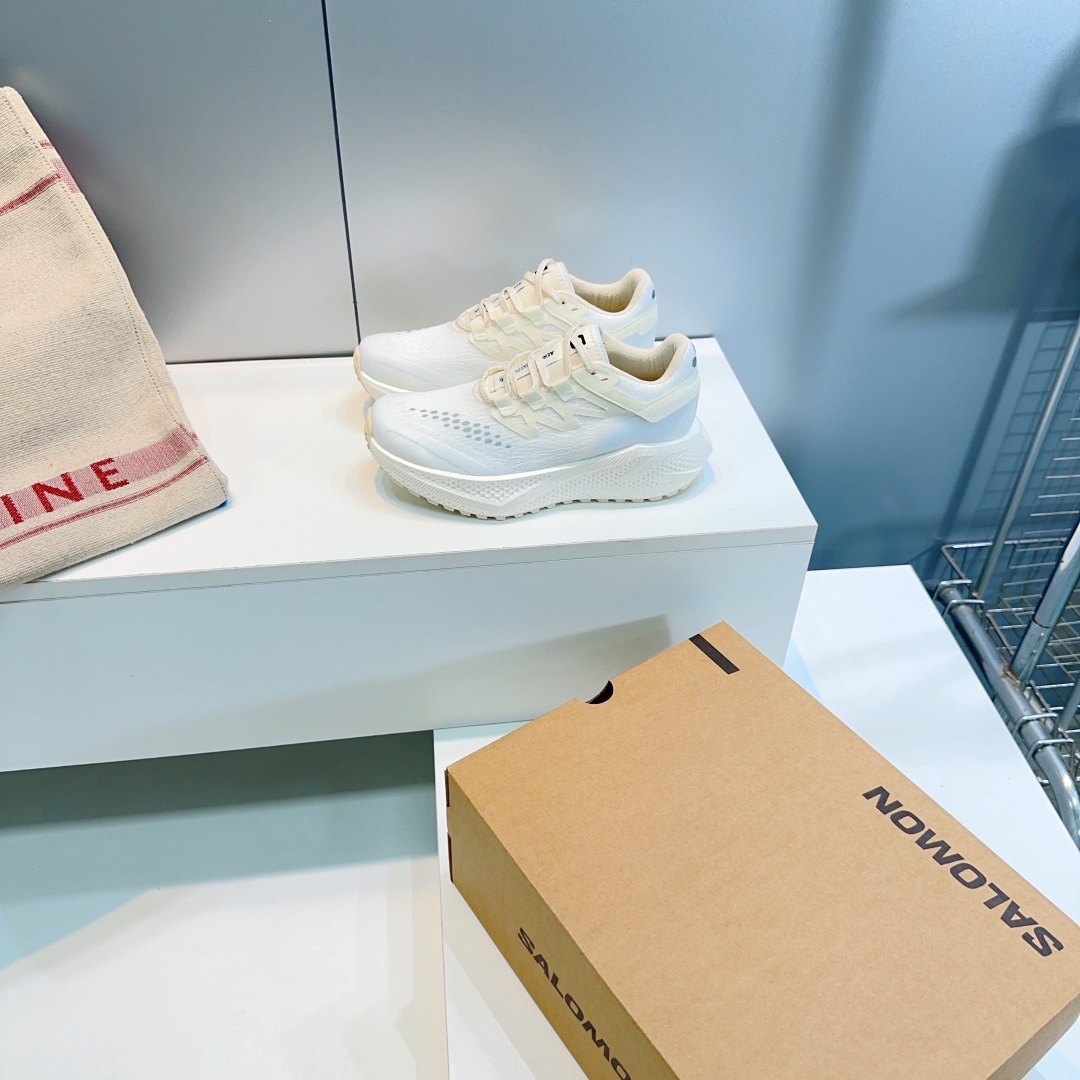 “French Salomon Winter Shoes: High-Quality Couple’s Footwear for Comfort and Style” - 图片 2