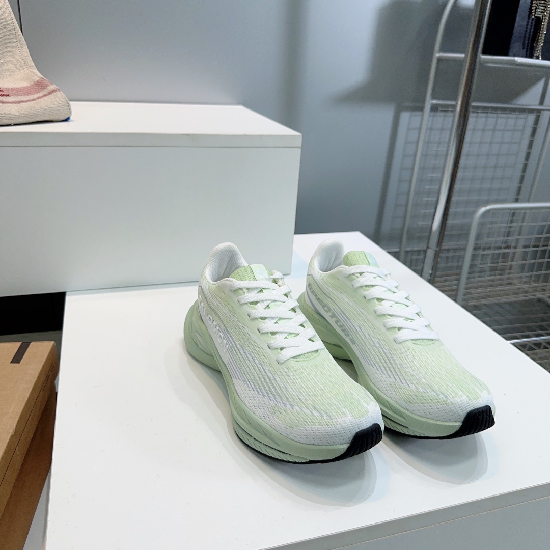 “High-Quality Salomon Winter Shoes for Comfort and Style: French Brand Collection” - 图片 9