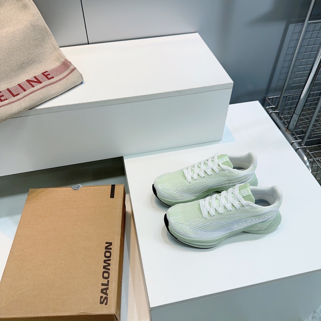 “High-Quality Salomon Winter Shoes for Comfort and Style: French Brand Collection” - 图片 4