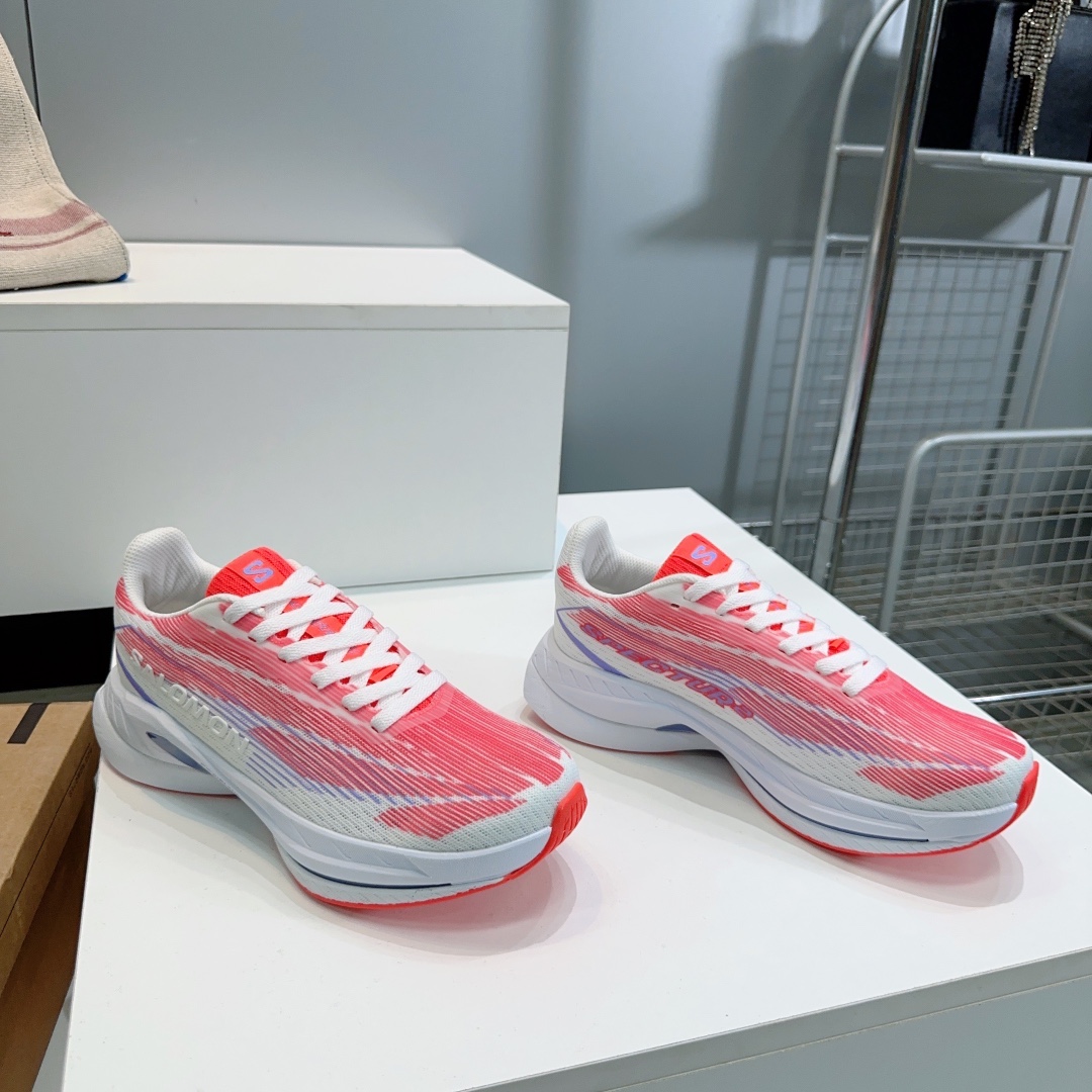 “High-Quality Salomon Winter Pine Cakes and Sandals: French Brand Fashion for Comfort and Style” - 图片 3