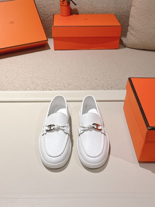 Hermès Ignacio White Leather Loafers with Chaine d'Ancre Buckle 1 Hermès Ignacio White Leather Loafers with Chaine d'Ancre Buckle