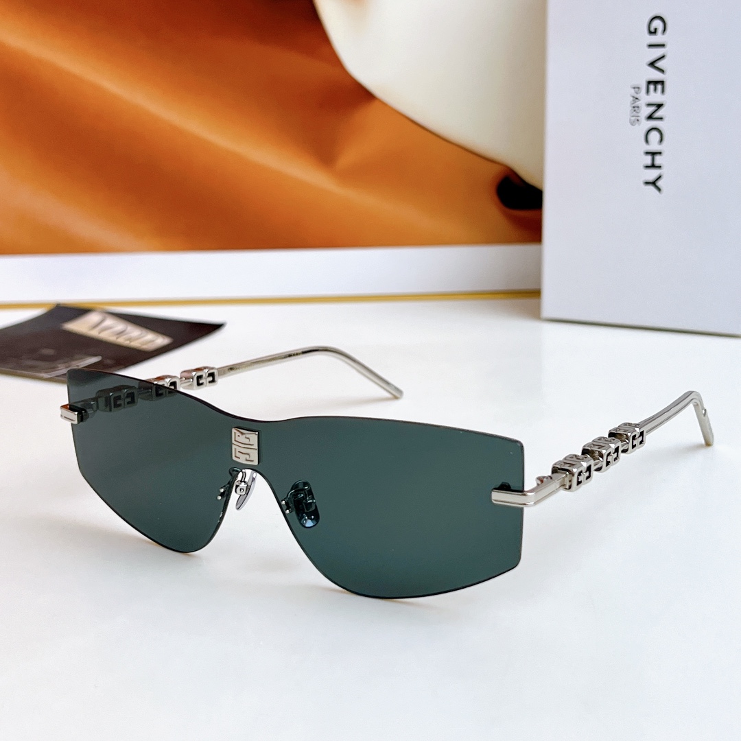  GIVENCH*
MODEL：GV40043U
SIZE：140口0-145
🔝🔝
