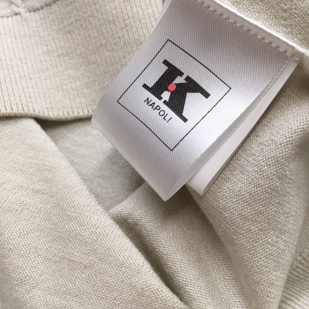 Title: New Polo P744 T-shirt for Fall/Winter 2025 Summary: Polo’s new T-shirt for men in 2025 features top-quality fabric, elegant texture, and classic design - 图片 7