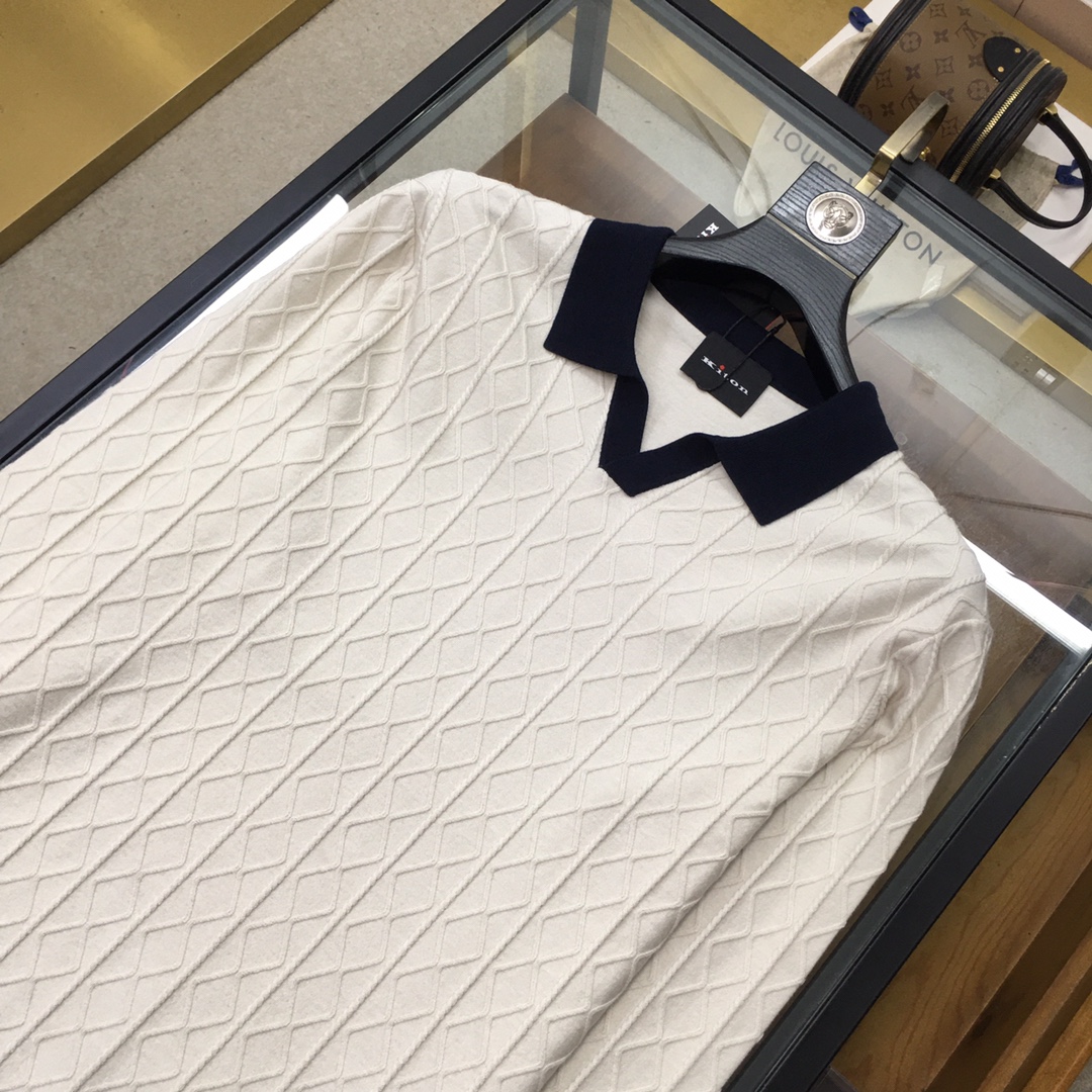 Title: New Polo P744 T-shirt for Fall/Winter 2025 Summary: Polo’s new T-shirt for men in 2025 features top-quality fabric, elegant texture, and classic design - 图片 5