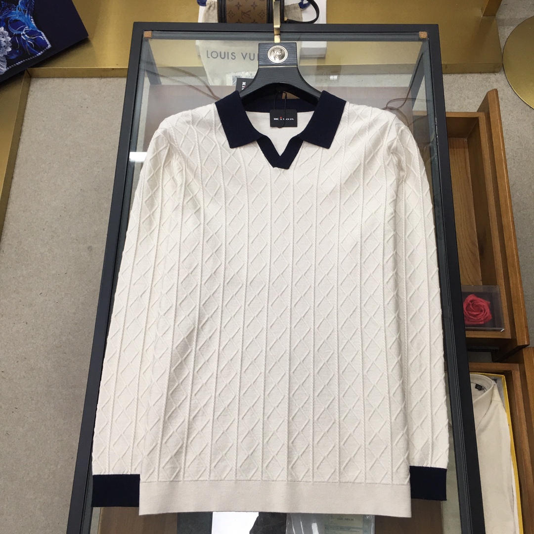 Title: New Polo P744 T-shirt for Fall/Winter 2025 Summary: Polo’s new T-shirt for men in 2025 features top-quality fabric, elegant texture, and classic design - 图片 2