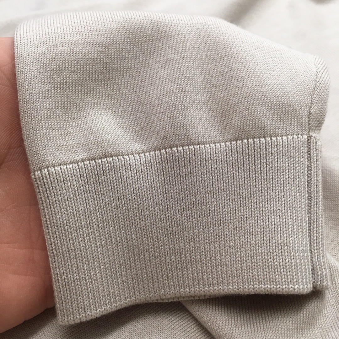 P696 Polo T-Shirt: Fall/Winter 2025 Collection with Premium Fabric and Customized Design - 图片 7