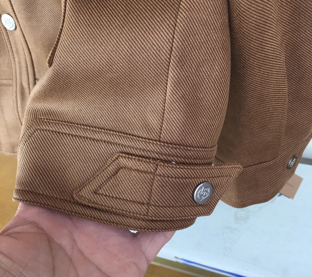 Men’s Brief Coats with Original Technology: Polyester Fibres, Cuffbuttons, Wrinkle Resistance – Black Tan Gray, Sizes 48-56. - 图片 6