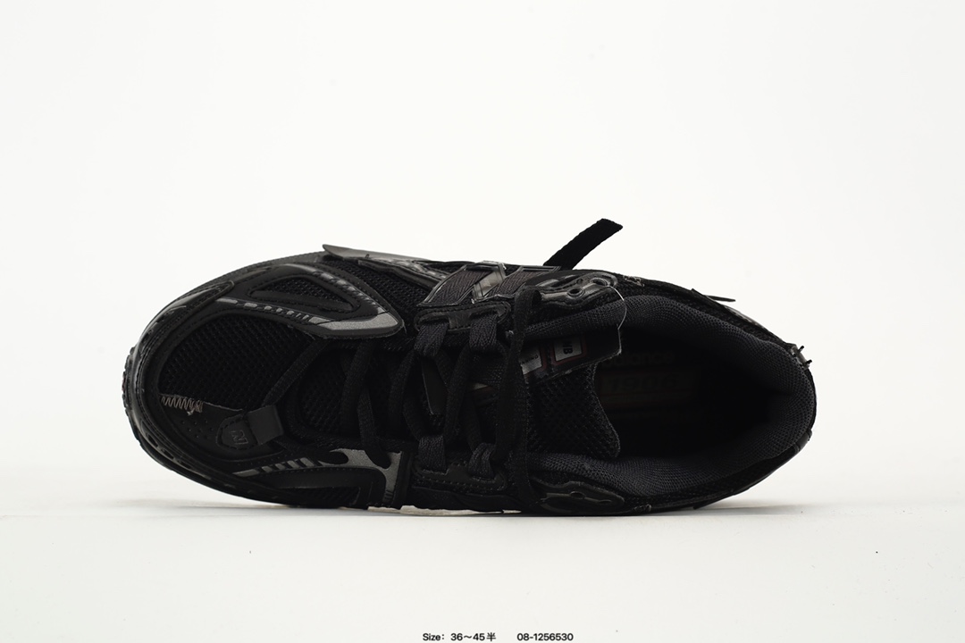 💰150
✅New Balance M1906R 复古单品
近两年来,要说人气最高的球鞋品牌相信 New Balance 一定是其中之一。无论是重磅联名,还是亮眼配色,都有着超高的人气,市价也一度居高不下。全新的 New Balance 1906R 实力上线。整体视觉效果饱含科技感。鞋身以大面积网眼材质包裹,搭配上皮革补强,既保证了透气性,又有着不错的质感。搭载这 N-ERGY 缓震科技和厚实的 Ortholite 鞋垫,保证了 New Balance 一如既往的舒适
货号:U1906AA
Size:36 37 37.5 38 38.5 39.5 40 40.5 41.5 42 42.5 43 44 45
编码:08-1256530