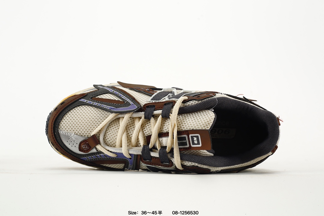 💰150
✅New Balance M1906R 复古单品
近两年来,要说人气最高的球鞋品牌相信 New Balance 一定是其中之一。无论是重磅联名,还是亮眼配色,都有着超高的人气,市价也一度居高不下。全新的 New Balance 1906R 实力上线。整体视觉效果饱含科技感。鞋身以大面积网眼材质包裹,搭配上皮革补强,既保证了透气性,又有着不错的质感。搭载这 N-ERGY 缓震科技和厚实的 Ortholite 鞋垫,保证了 New Balance 一如既往的舒适
货号:U1906AA
Size:36 37 37.5 38 38.5 39.5 40 40.5 41.5 42 42.5 43 44 45
编码:08-1256530