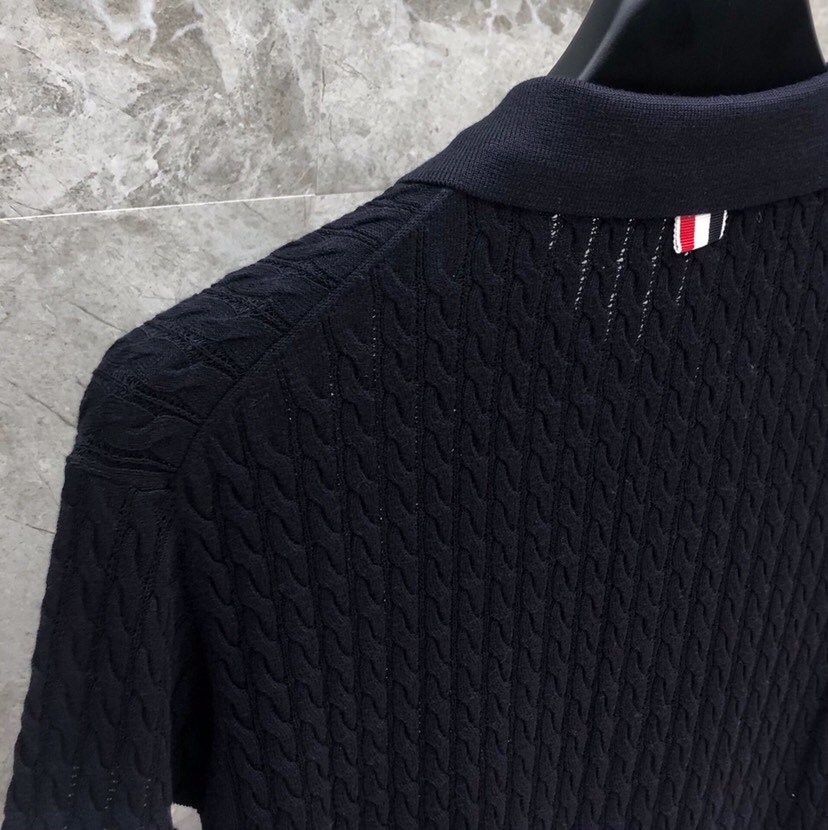 “THOM BROWNE Heavy-Work Polo Shirts and Twisted T-Shirts in Various Colors – Height Required for Ordering” - 图片 6