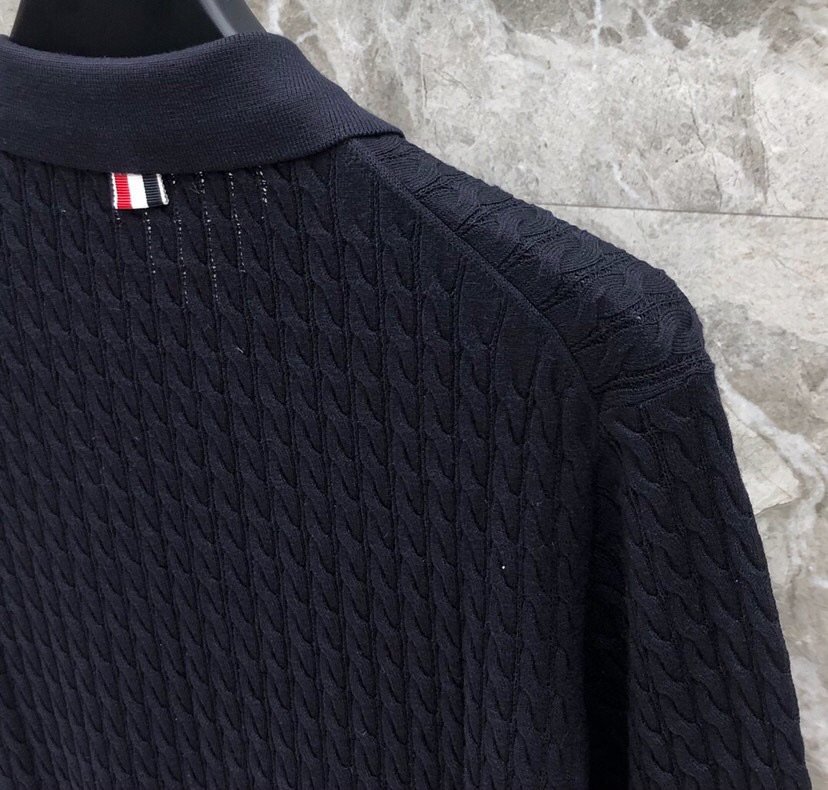 “THOM BROWNE Heavy-Work Polo Shirts and Twisted T-Shirts in Various Colors – Height Required for Ordering” - 图片 7