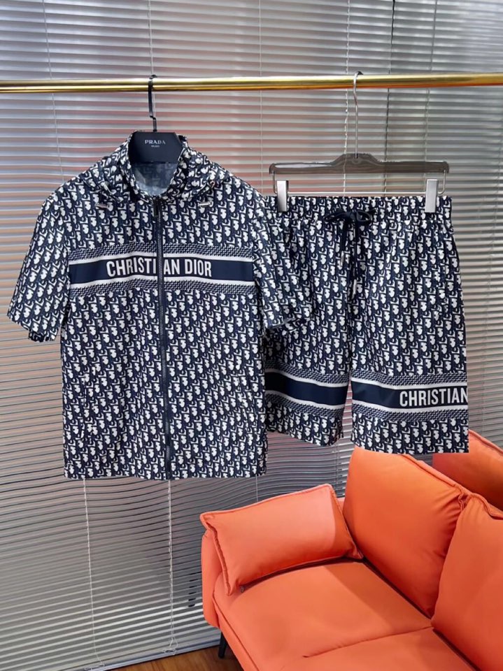 Title: Dior Diau Digital Brand-Printing Hat Suit Summary Summary: Dior Diau’s new hat suit embodies brand essence, fashion style, and innovative pyrotechnic fibers in mon - 图片 1