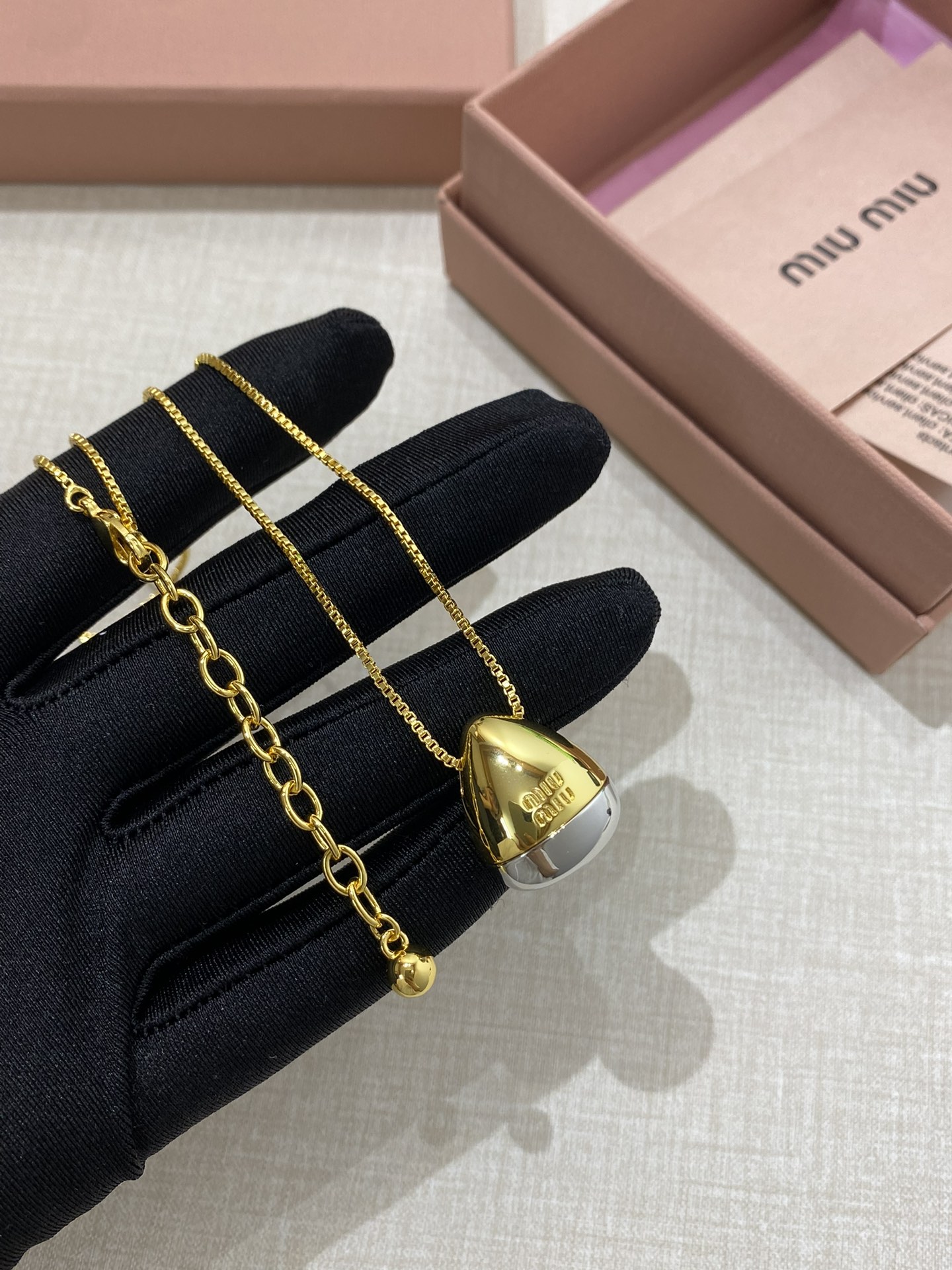 미우미우 목걸이 135653 Miu Miu Necklace 썸네일 이미지