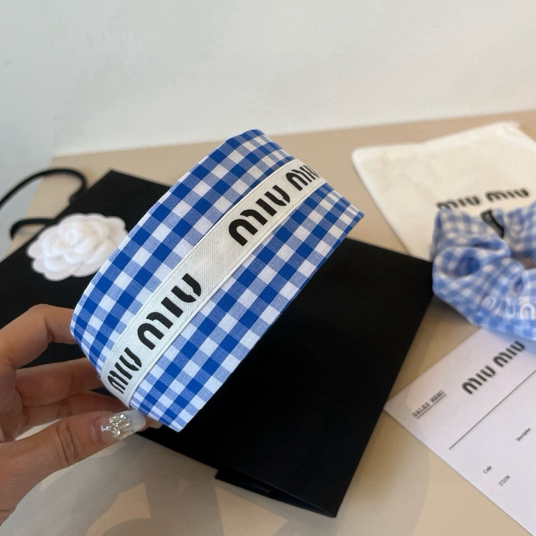 🆕

miumiu缪缪2025新款发箍、韩版发箍