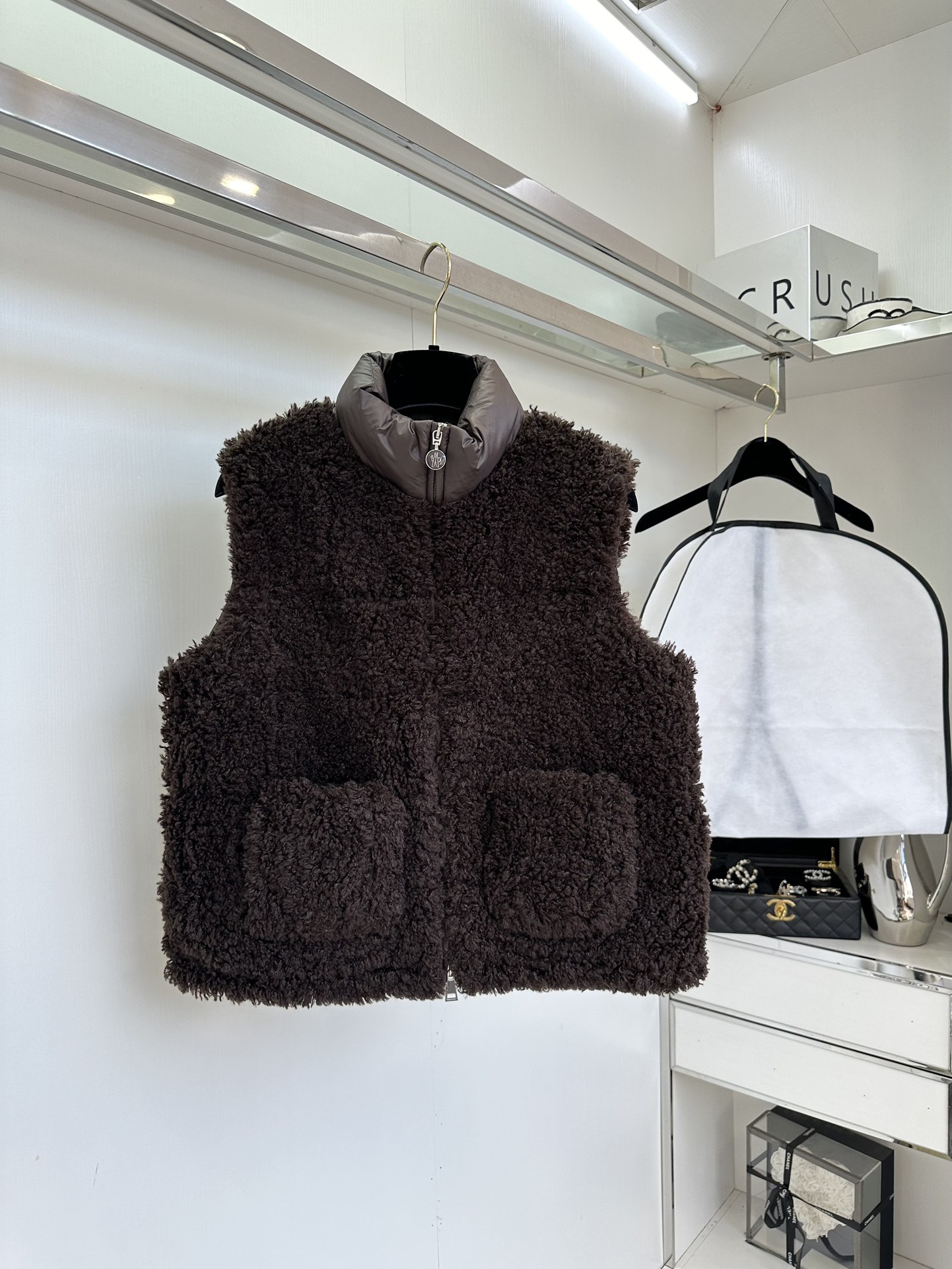 Moncler Planeze Teddy Fleece Down Vest - Warm & Stylish Outerwear 9 i1754984072 5056 7