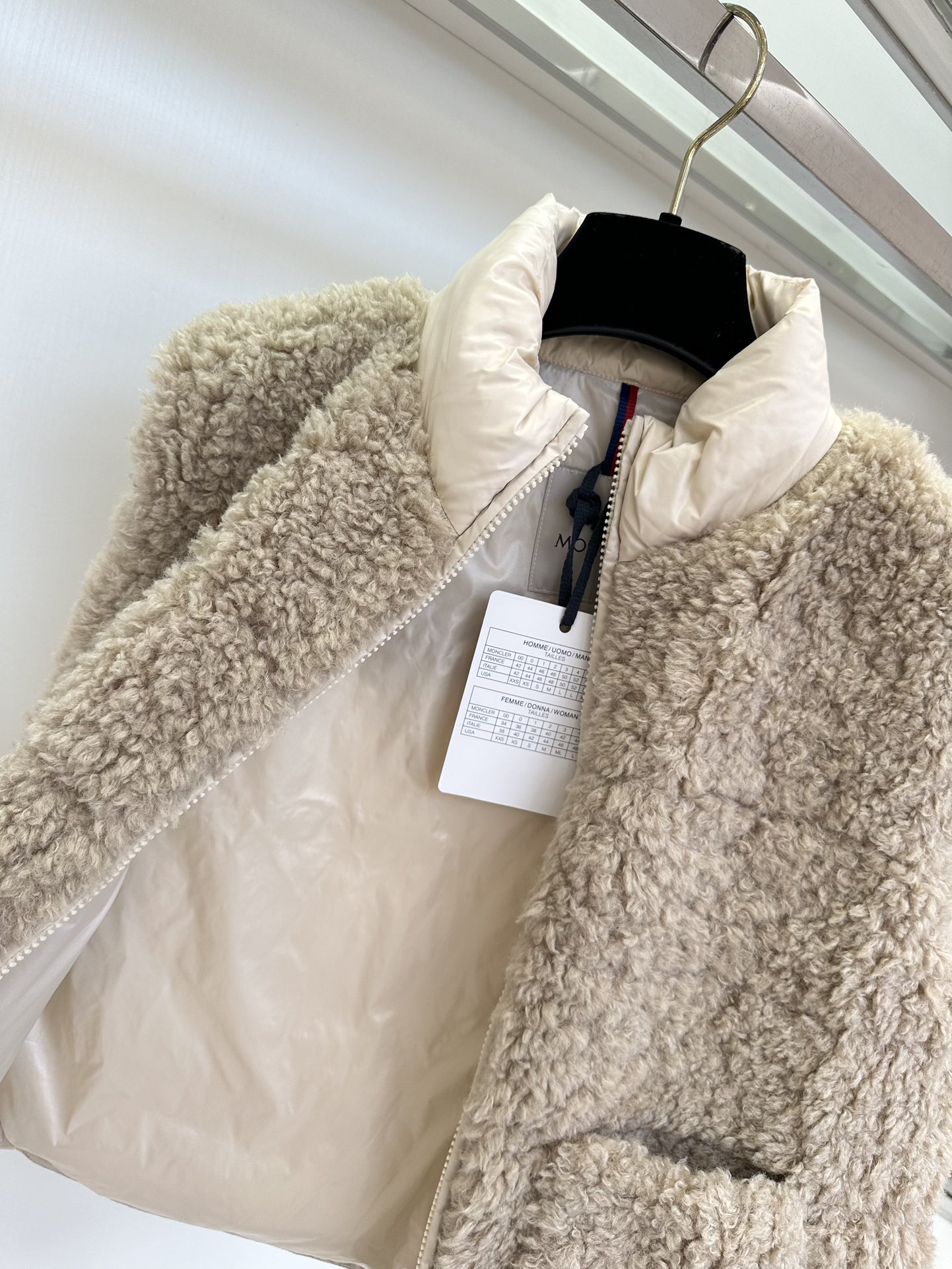 Moncler Planeze Teddy Fleece Down Vest - Warm & Stylish Outerwear 8 i1754984072 6503 6