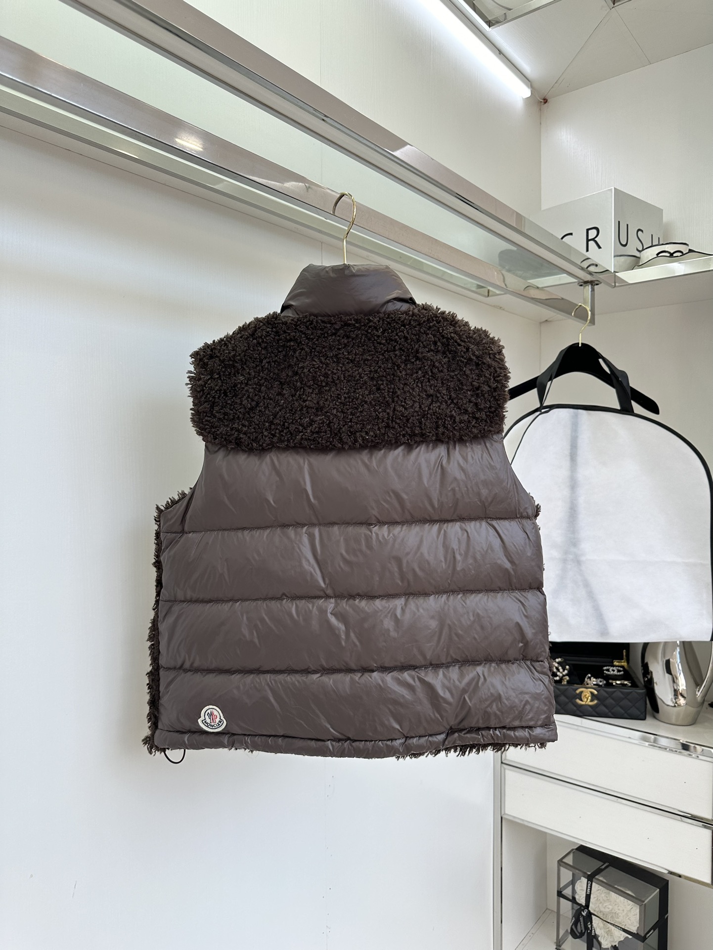 Moncler Planeze Teddy Fleece Down Vest - Warm & Stylish Outerwear 10 i1754984072 6617 8