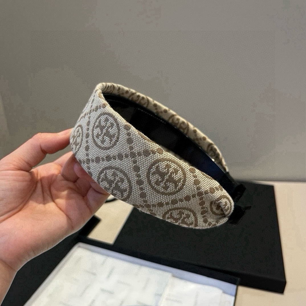 🆕

托尼伯奇新款发箍