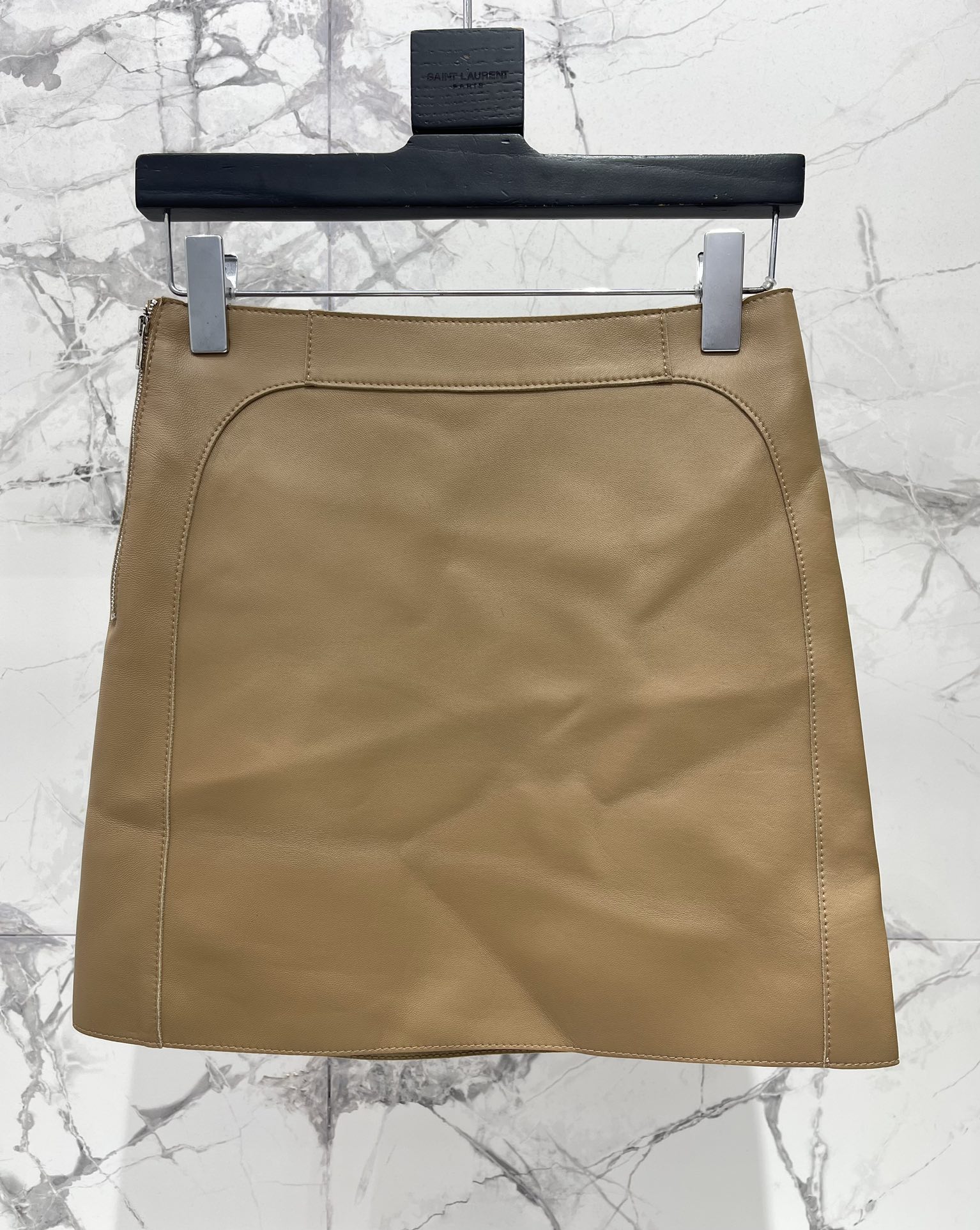 High Waist Lambskin Mini Skirt - Slim Fit, Round Hem, Elegant Design 3 i1754994670 4772 8