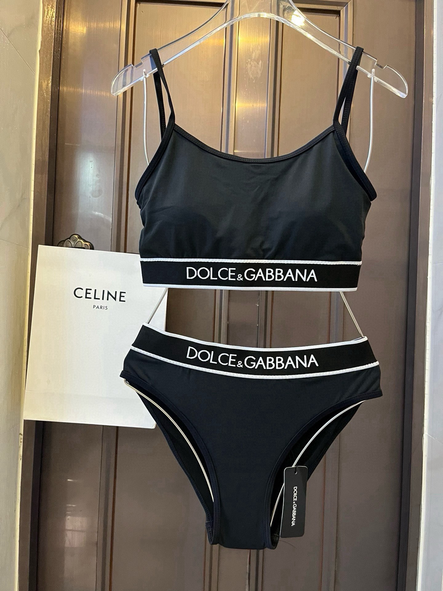 🆕

Celine赛琳新款比基尼，久等的款式，S M L XL