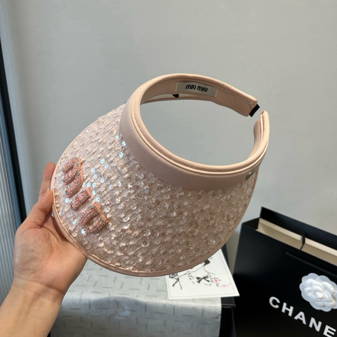 🆕

miumiu缪缪新款空顶遮阳帽