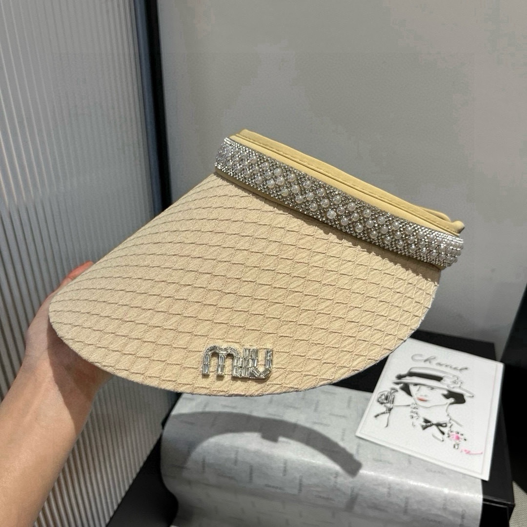 🆕

缪缪miumiu空顶发箍遮阳帽