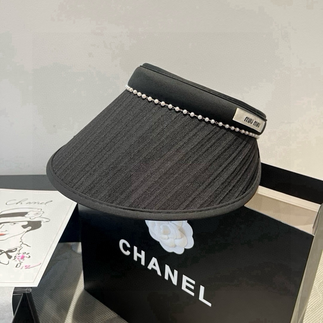 🆕

缪缪miumiu空顶发箍遮阳帽