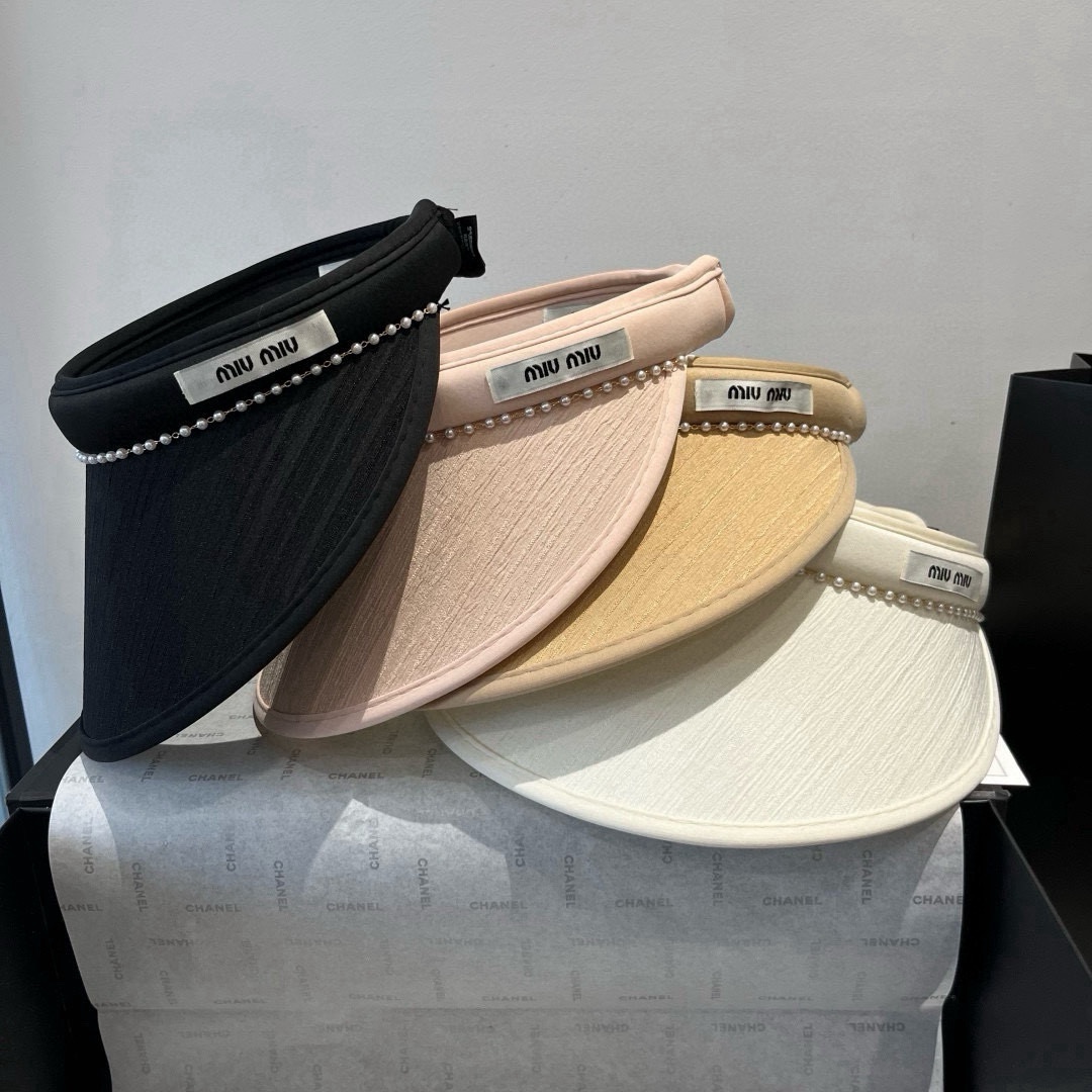 🆕

缪缪miumiu空顶发箍遮阳帽