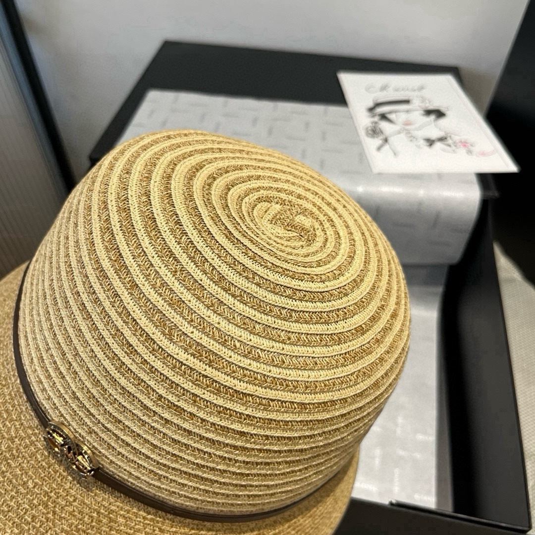 🆕

香奈儿新款盆帽，妥妥的名媛气质，头围57cm