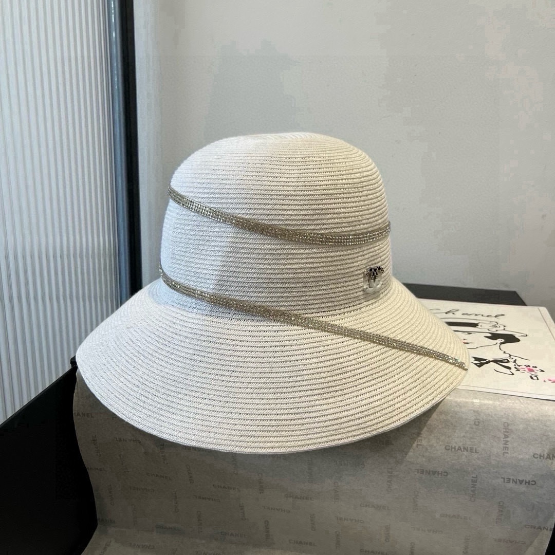 🆕

香奈儿新款草帽，头围57cm