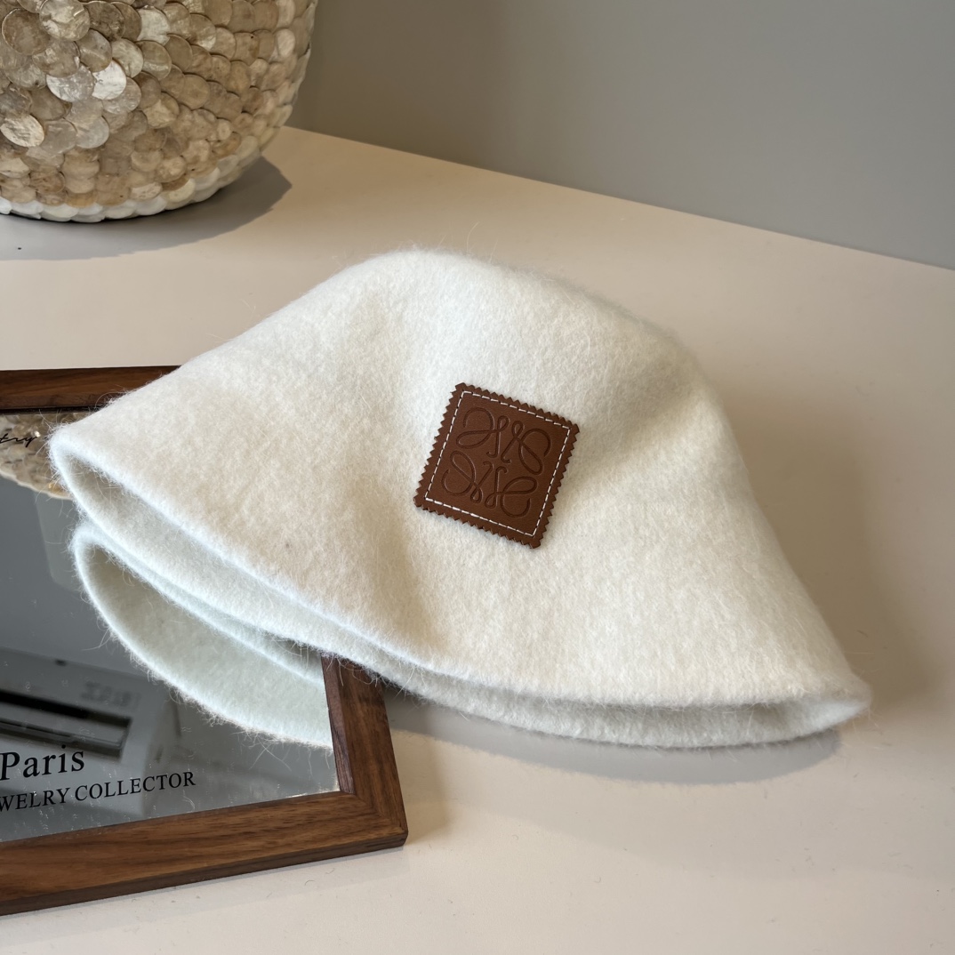 🆕

罗意威新款手抓渔夫帽，头围57cm