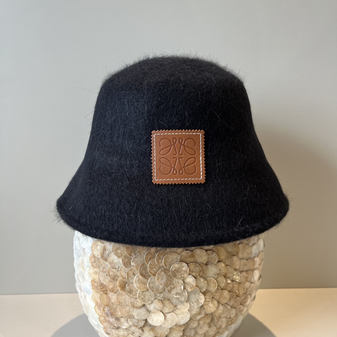 🆕

罗意威新款手抓渔夫帽，头围57cm