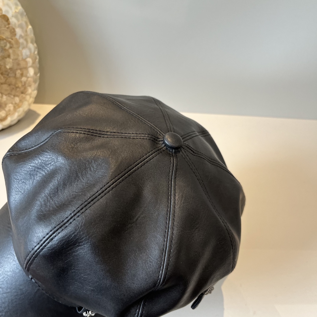 🆕

2025克罗心新款鸭舌画家帽，头围57cm