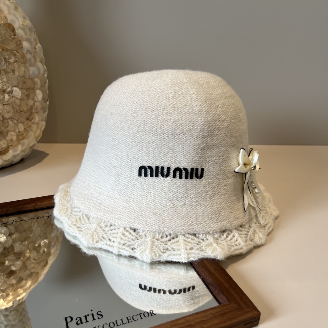 🆕

miumiu缪缪新款手抓针织帽, 头围57cm
