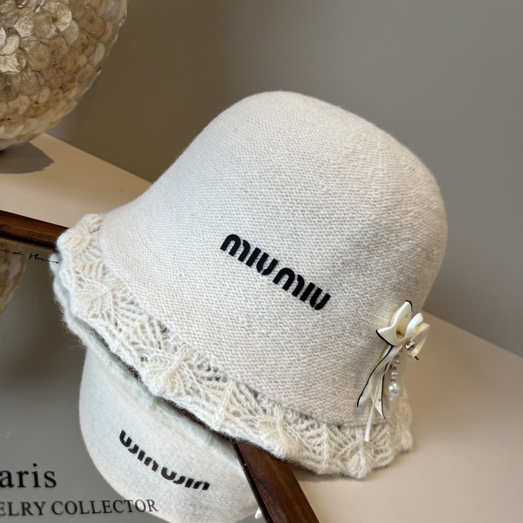 🆕

miumiu缪缪新款手抓针织帽, 头围57cm