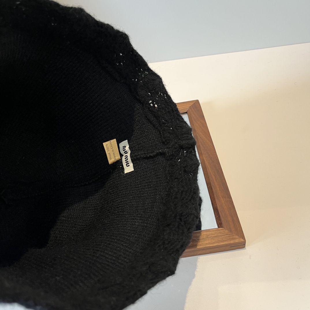 🆕

miumiu缪缪新款手抓针织帽, 头围57cm