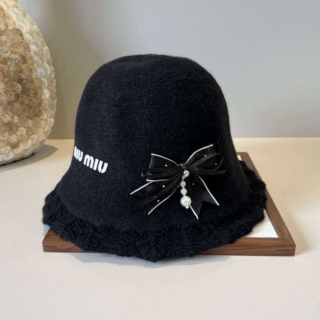 🆕

miumiu缪缪新款手抓针织帽, 头围57cm