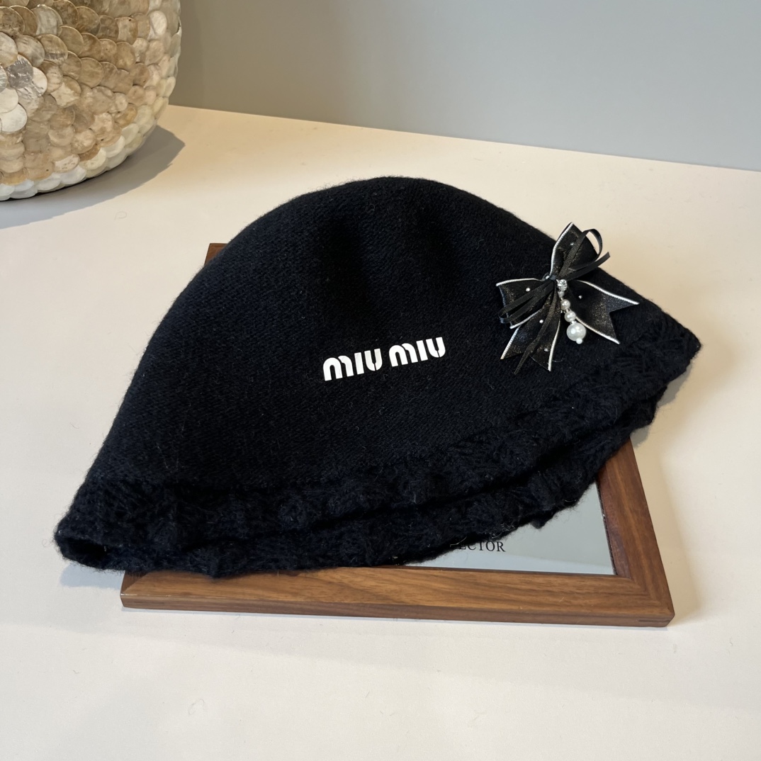 🆕

miumiu缪缪新款手抓针织帽, 头围57cm