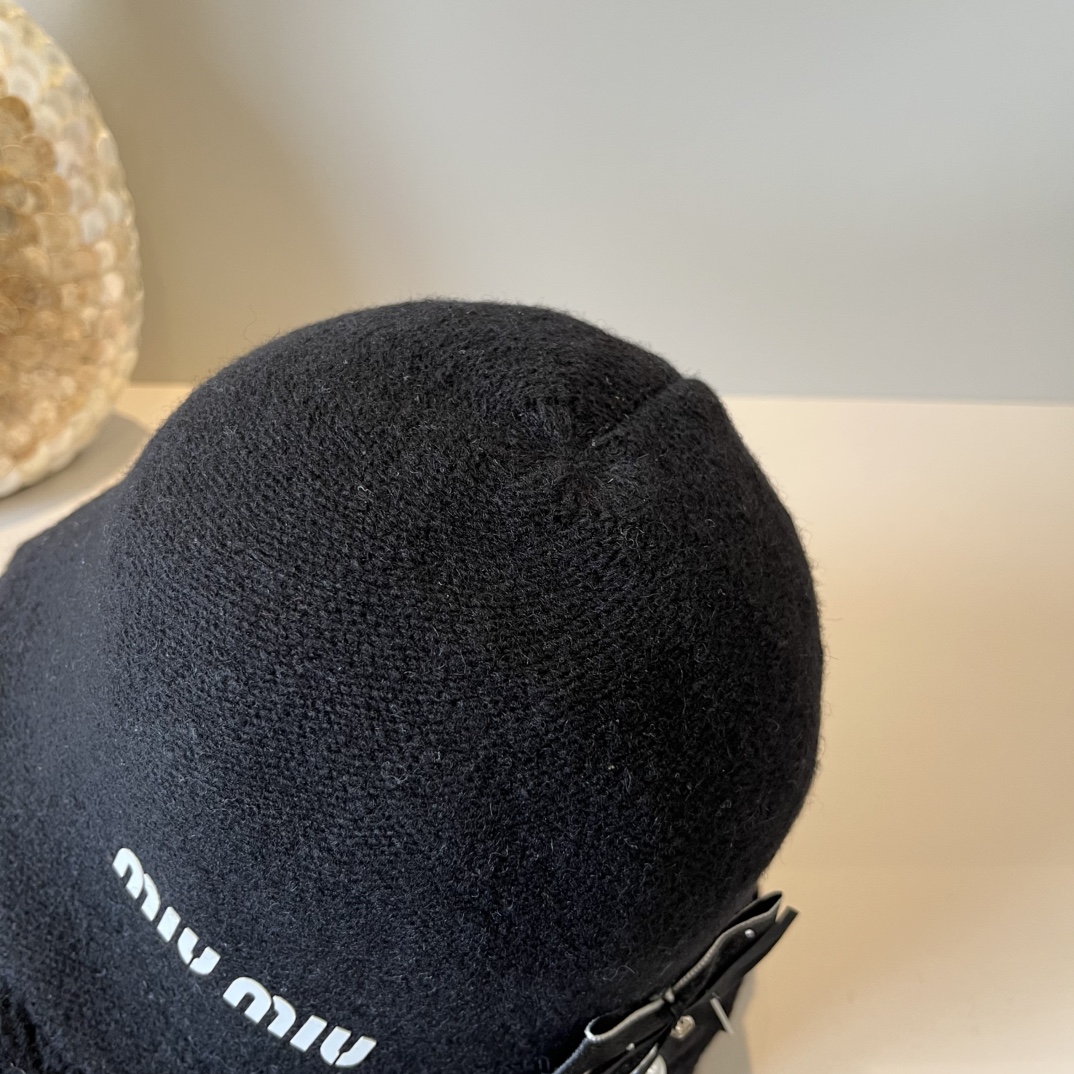 🆕

miumiu缪缪新款手抓针织帽, 头围57cm