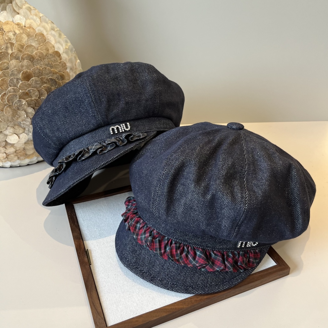🆕

miumiu缪缪新款鸭舌军帽，高级定制，头围57cm