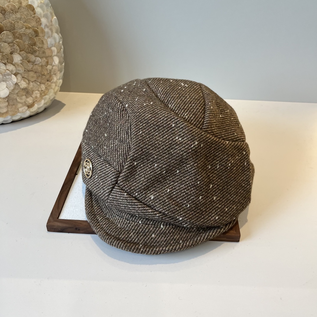 🆕

Chanel香奈儿新款鸭舌军帽，高级定制，头围57cm