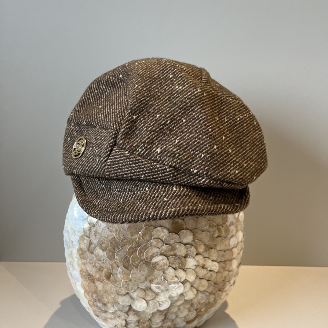 🆕

Chanel香奈儿新款鸭舌军帽，高级定制，头围57cm