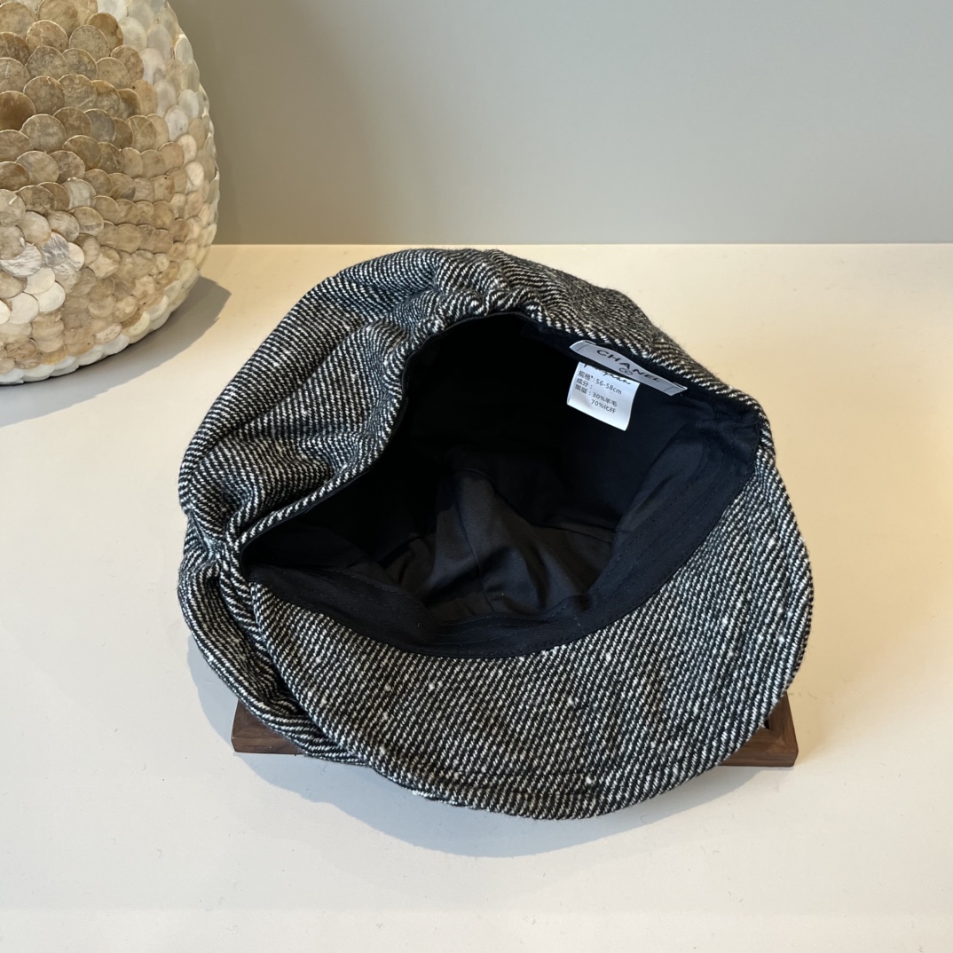 🆕

Chanel香奈儿新款鸭舌军帽，高级定制，头围57cm