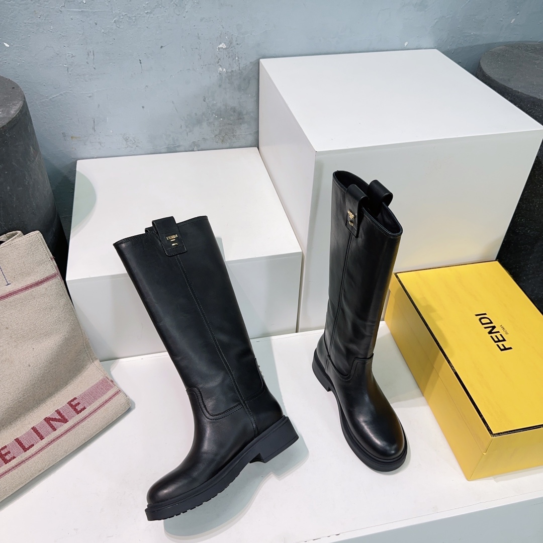 “Top-Quality Freddy FENDI 25s Old Fleece Boot Series for Autumn and Winter – Review” - 图片 9