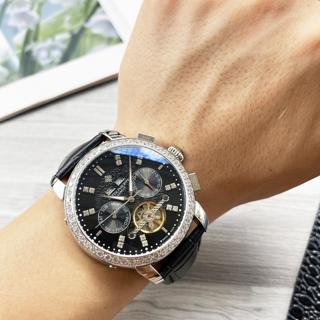 NO:340102,Unified, complex timepiece, luxurious and atmospheric, classic new products, shockingly launched [Latest] Patek Philippe, multi-functional boutique, large flywheel design [Type] boutique men's watch [Watch strap] real cowhide strap [Movement] high-end fully automatic mechanical movement [Mirror] mineral reinforced glass (more high definition) Elegant taste, vast and atmospheric, ingenious, wrist treasure, size diameter 42mm thick 12.5mm, hot sale!  Welcome to reprint!  ,,patek philippe,cowhide19860909统一 复杂时计 奢华大气 经典新品 震撼上市【最新】百达翡丽 多功能精品 大飞轮设计【类型】精品男士腕表【表带】真牛皮表带【机芯】高端全自动机械机芯【镜面】矿物质强化玻璃（更高清） 品味高雅 浩瀚大气 匠心独运 腕间瑰宝 尺寸直径42mm厚12.5mm热卖上市！欢迎转载！,,patek philippe,cowhide,Watch