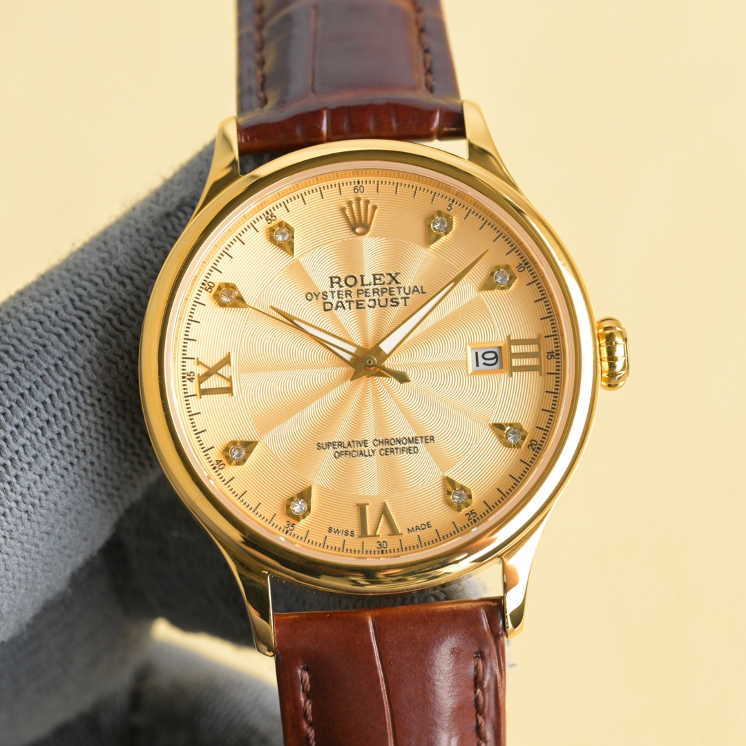 NO:340219,The new Rolex business watch in white gold is on the market!  Simple and elegant, business choice!  The watch is equipped with an original imported ultra-thin movement with a vibration frequency of 28,800 times per hour, stable performance and zero rework!  The case uses 316 stainless steel, sapphire glass mirror, and super luminous light!  Paired with an Italian leather strap, a unique pumpkin handle, a diameter of 40 mm, super waterproof, simple and atmospheric, high-end quality, suitable for all kinds of business occasions, the first choice for gifts!  ,,rolex19860909白 金 新款劳力士商务腕表火爆上市！简雅大方,商务优选！该表搭载原装进口超薄机芯,每小时振频28800次,性能稳定,零返修！表壳 釆用316 精钢,蓝宝石玻璃镜面,超强夜光灯！搭配意大利真皮表带,独特的南瓜把的,直径40 mm,超强防水,简洁大气,高端品质,适合各种商务场合,送礼首选！,,rolex,Watch